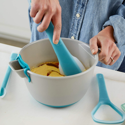 VERSA-TOOLS" WILTON SPREADING AND SERVING SPOON