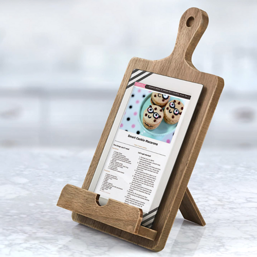 WILTON WOODEN LECTERN FOR COOKBOOKS "ROSANNA PANSINO"