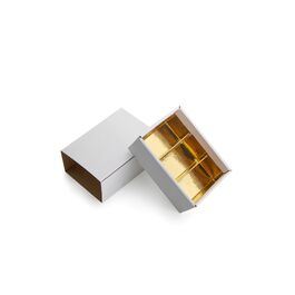 WHITE BOX FOR CHOCOLATES "BERLIN" - 10,5 CM