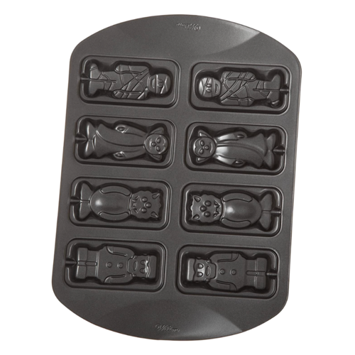 WILTON BISCUIT PAN - 8 HALLOWEEN MONSTERS