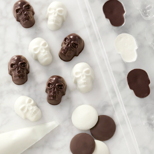 WILTON 3D CHOCOLATE MOULD - MINI SKULLS