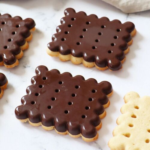 SCRAPCOOKING 3D SILICONE MOULD - "PETITS BEURRES" COOKIES