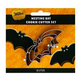 WILTON COOKIE CUTTER SET - BAT