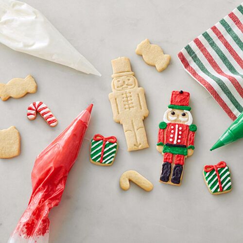 WILTON BISCUIT DECORATING SET - NUTCRACKERS
